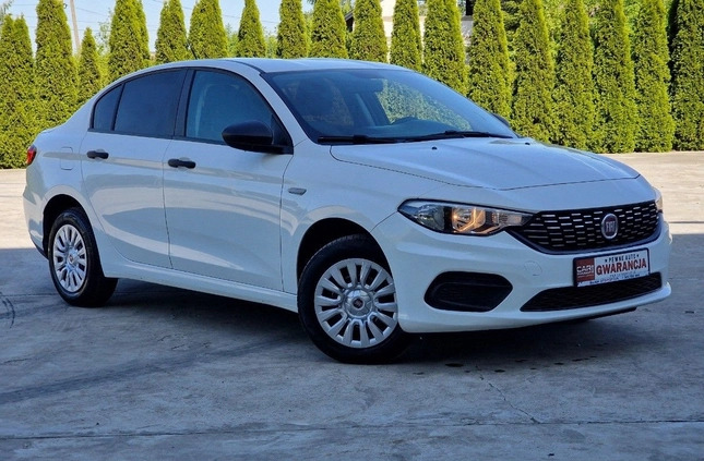 Fiat Tipo cena 44570 przebieg: 141000, rok produkcji 2018 z Nowy Tomyśl małe 529